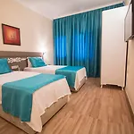 Sky Nova Hotel & Suites